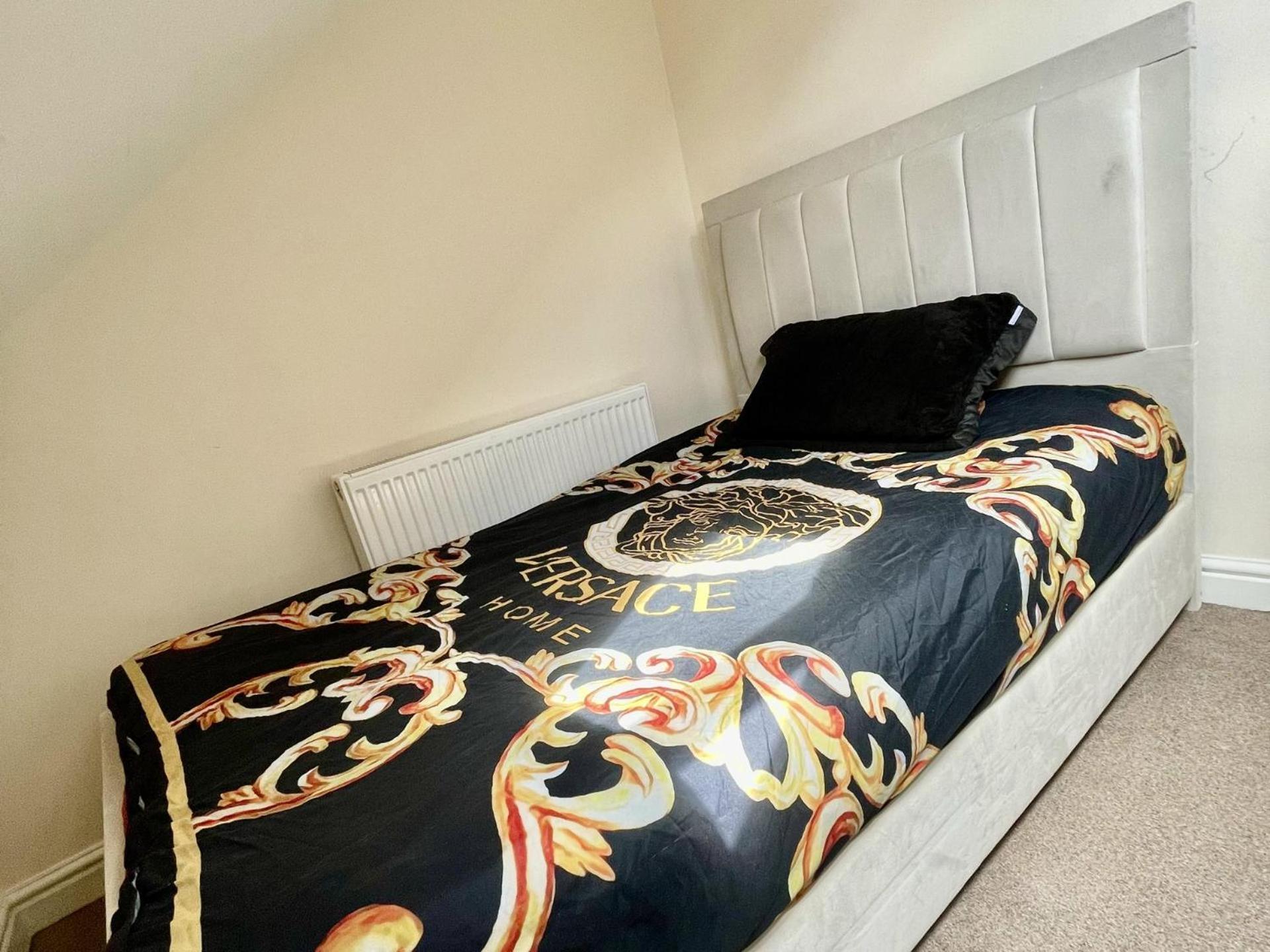 Stylish 1-Bed Apt - Sleeps 4 - Parking - Wifi Manchester Esterno foto